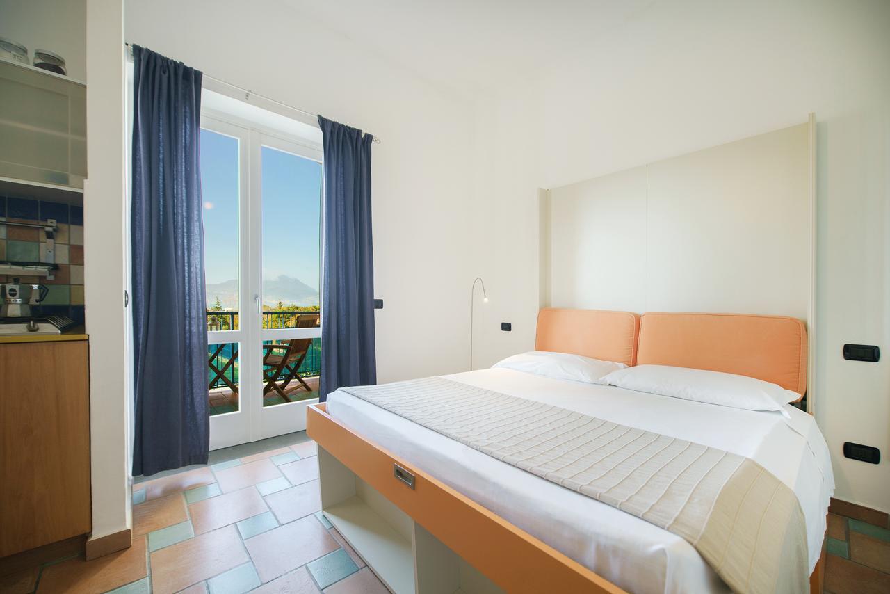 Gioia 37 Apartments Procida Exteriör bild